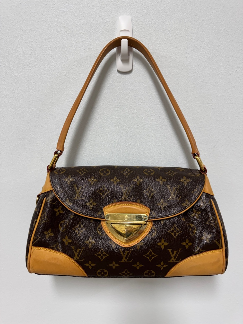 Louis Vuitton Monogram Beverly MM Shoulder Bag in Brown and Tan Leather
